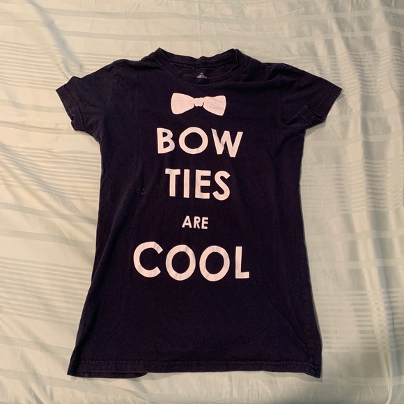Doctor Who Bow Ties Are Cool T-Shirt - Picture 1 of 4